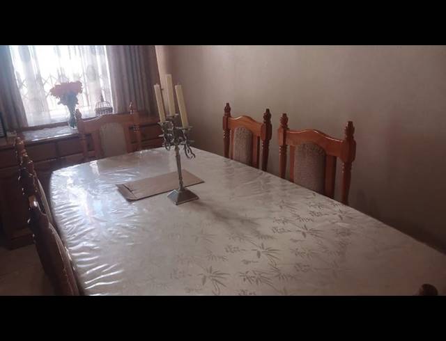 4 BEDROOM HOUSE FOR SALE IN SHALLCROSS